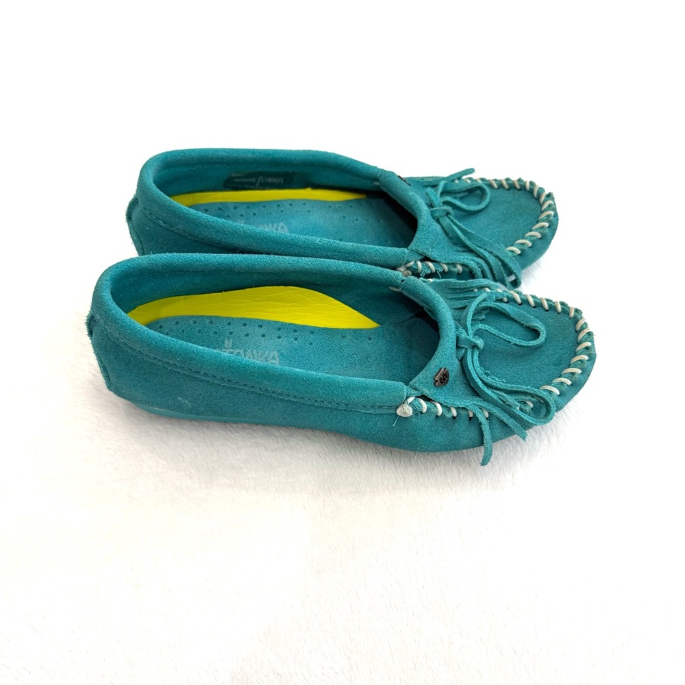 Minnetonka Leather Fringe Teal Turquoise Slip-on Hippie Moccasins Flats Size 7